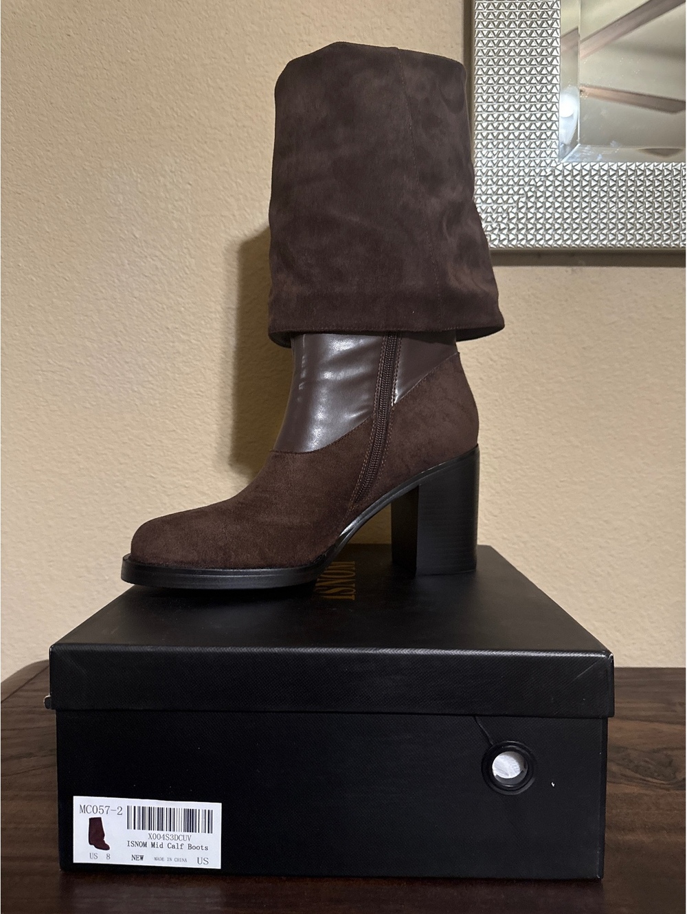 Size 8 ISNOM Mid Calf Boots Brown Suede and Leather Size 8